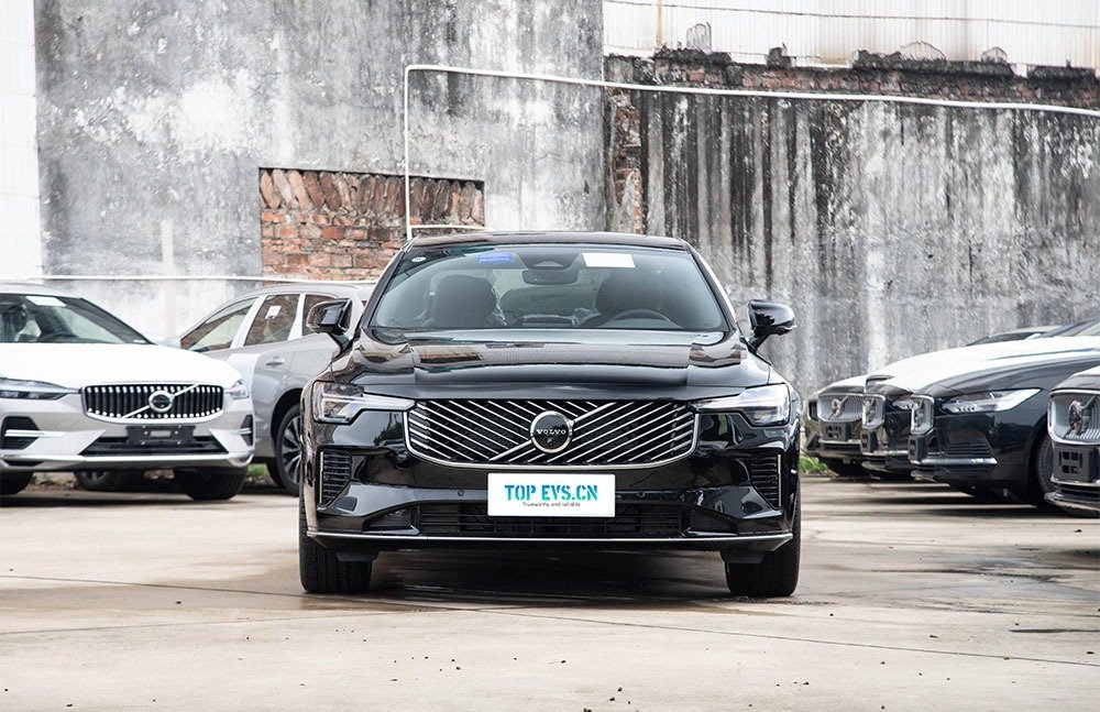 imgi_3_1_3 2026 Volvo S90– China Export Vehicle | Chinese EV for Sale Canada - Image 1